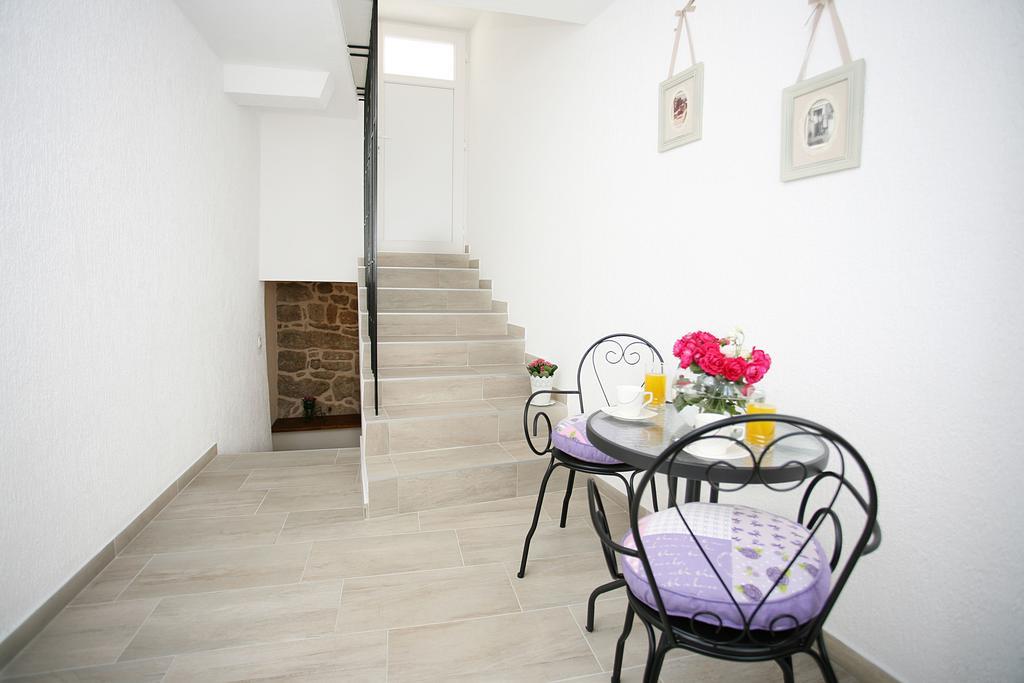 Holiday Home Miklica Klis Exterior photo